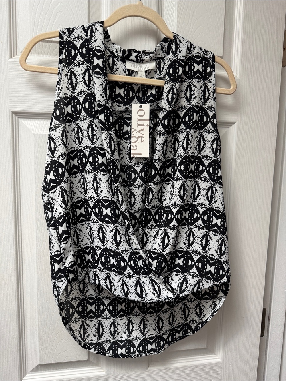 Olive & Oak Black and White Patterned Wrap-Front Camisole